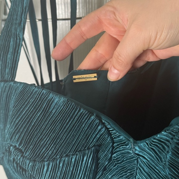 Cult Gaia Milo Plisse Halter Midi Dress in Sea Moss 6 - Picture 9 of 11